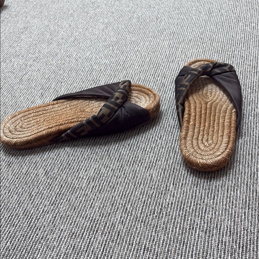 Fendi Brown Logo Crossband Rope Slide Sandals - Picture 4 of 8